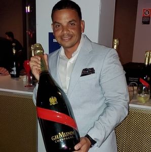 Meet your Posher, Freddy